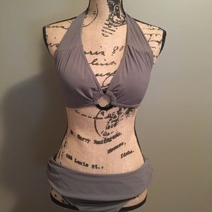 Gap Body- women’s  2 piece bathing suit